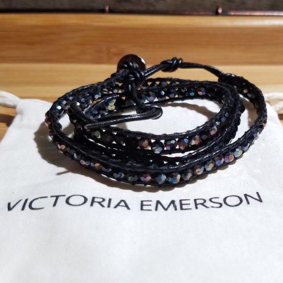 NEW! Mixed Crystals on Black Leather Wrap Bracelet - Picture 5 of 7